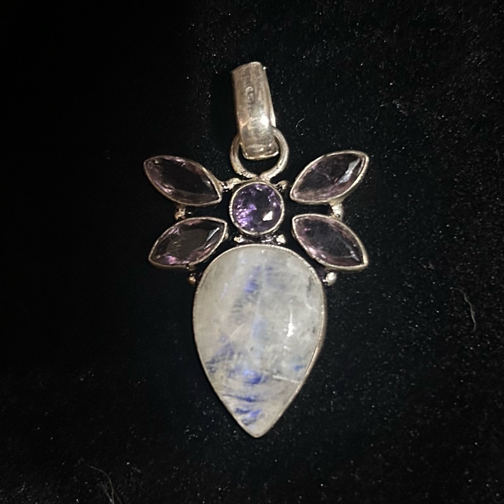 Blue Flash Moonstone & Amethyst Gemstone Pendant Encased in 925 Silver